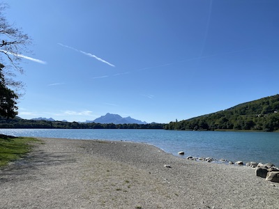 paysage de plage et lac